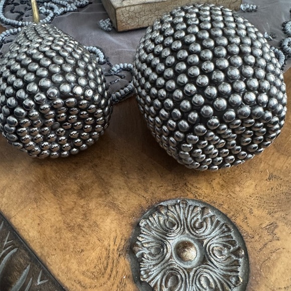 Silver and brass mid century stud 2 pcs decor - Picture 6 of 6